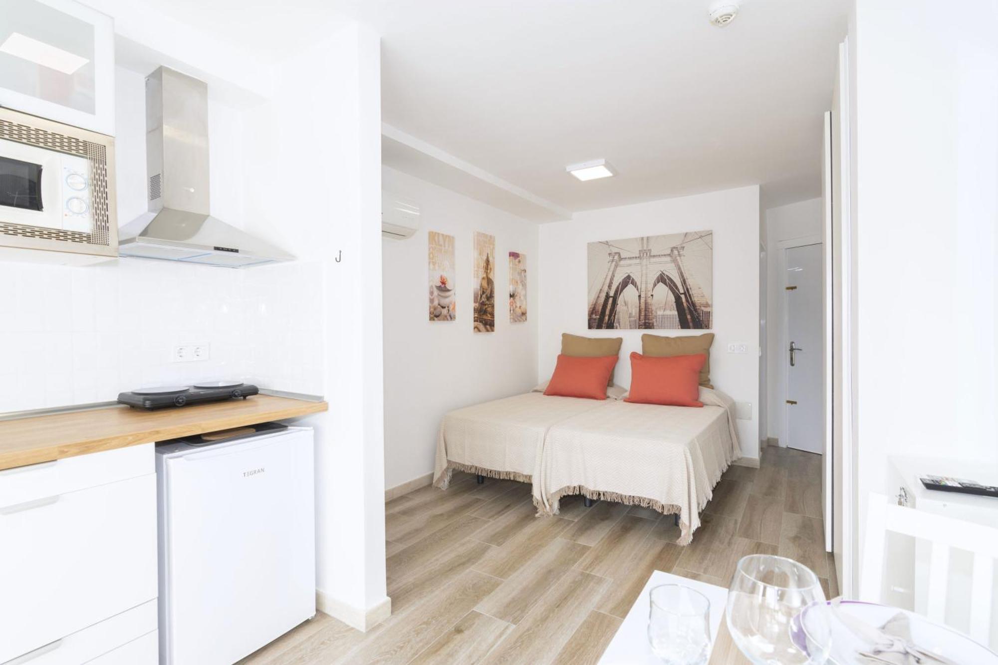 K2 Playa Del Ingles By Homestaygrancanaria San Bartolome Bagian luar foto