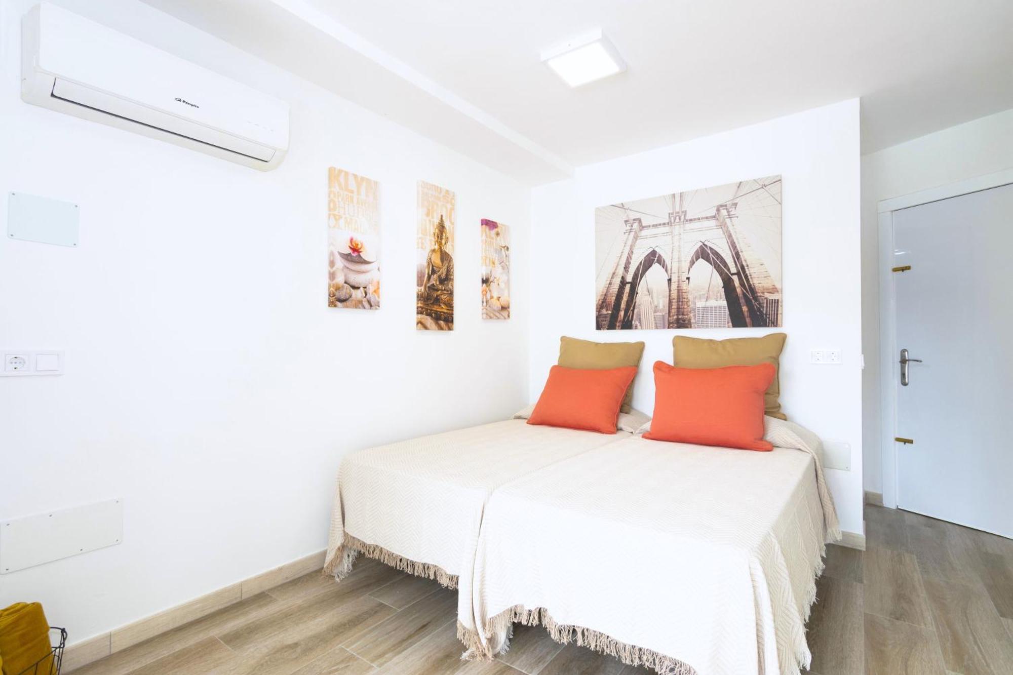 K2 Playa Del Ingles By Homestaygrancanaria San Bartolome Bagian luar foto